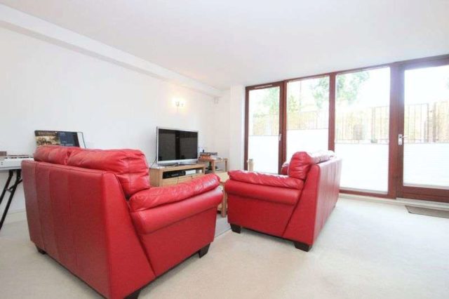  Image of 3 bedroom Property to rent in Adler Street London E1 at Adler Street  London, E1 1HD